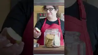 How to keep cookies fresher for longer #shorts