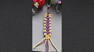 Short macrame keychain with larks head knot varoations #macrame #knot
