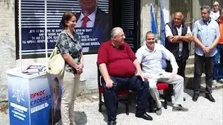 Info - Dr Vojislav &Scaron;e&scaron;elj posetio Lapovo - (TV KCN 12.06.2020)