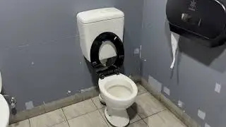 [655] Westfield Hornsby Bathroom Tour: 2000/2001 Caroma Concorde Pans all around!