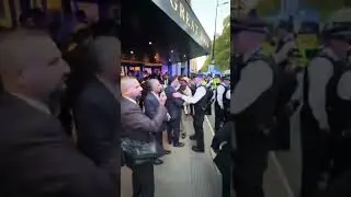Overseas Pakistanis Protest Shehbaz Sharif in London#shorts #breakingnews