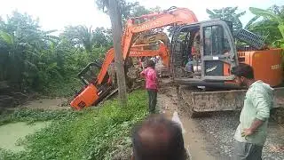 poclen jcb must video