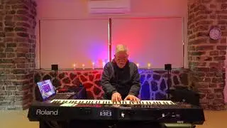 Nostalgic Meditational Solo Piano Music from Paul Headon 