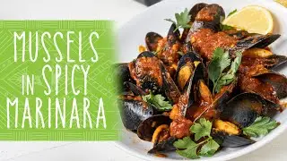 Mussels in Spicy Marinara Sauce
