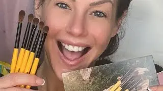 Singe Beauty Brushes have finally landed in Northern Canada!