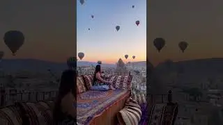 A fairytale morning in Cappadocia 🎈 #cappadocia #turkey #exploreturkey #hotairballoon