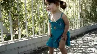 Beb&eacute; bailando Wachiturro