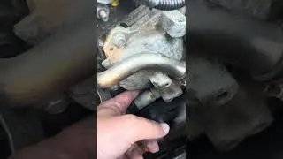 Variable Valve Timing Solenoid Replacement 2016 Q50 3.0L #mechanic #solenoid #replacement #shorts