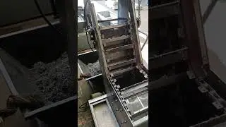 Test the scraper chip conveyor #chip #milling #industrial #gear #drilling #machine #cnc #conveyor
