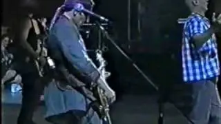 LOS REDONDOS - jijiji - Buenos Aires 1998 (The world's largest pogo) (HQ)