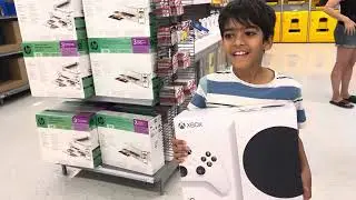  I bought xbox#Xbox#viral #shortsvideo #i boughtxbox#canada #trending #xbox #xboxseriess😃😃