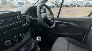 BT72 RDY - 2022 Nissan Primstar