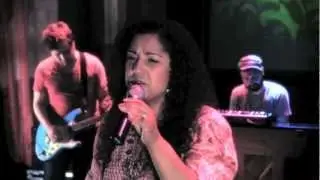 Jessica Pizarro - A Los Pies De La Cruz
