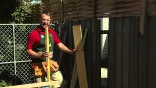How To Fix A Fence Paling - DIY At Bunnings