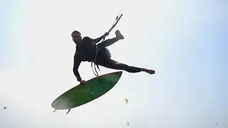 Last kitesurfing session in Paracas bay with the perukite team before the coronavirus lockdown