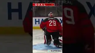 SHANE WRIGHT SCORES OWN GOAL😬😬😬 #shorts #hockey #worldjuniors #juniorhockey #teamcanada