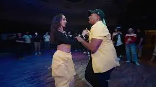 Kevin y Lucia / Picasso & Mayinbito - VibrasPinto
