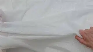 Svatebn&iacute; vy&scaron;&iacute;van&yacute; tyl zdoben&yacute; metr&aacute;ž | MOON | IVORY