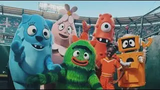 The Cast of Yo Gabba GabbaLand! on Friday Night Baseball