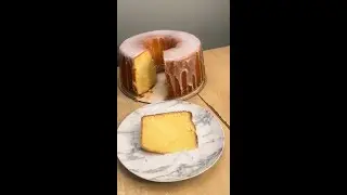 Southern Pound Cake Recipes: Cream Cheese, Sour Cream, Lemon, 7Up Cake & More