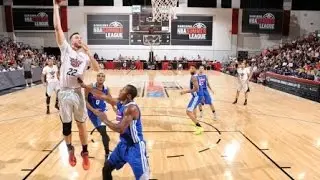 Miles Plumlee Smashes Home the Slam