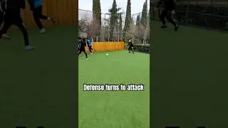 Watch how we turned this defensive position into a attacking one #ballmastery #pickupgames #georgia