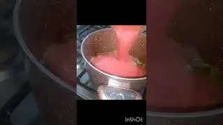 ده  غداء عباره عن مكرونه اسباجاتي وسجق جميل جدااا