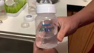 Phillips Advent bottles two different versions leaking around nipples area