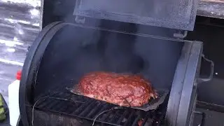 Мясной рулет с копченым кленовым соусом и бурбоном