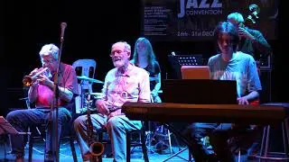 2017 Australian JazzConvention. Pages Flat Footwarmers (8) 