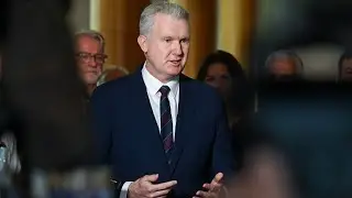 Tony Burke returns to Australia from overseas following Bondi mass shooting