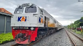 ORANG GARUT RIPUH PISAN NAIK KERETA KE SUKABUMI GARA GARA REAKTIVASI TAK KUNJUNG SELESAI !