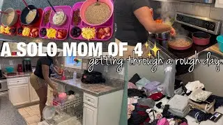 Life of a single mom of 4 + beating depression & anxiety + cooking + cleaning