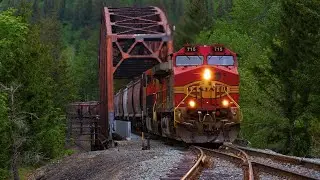 Railroading Action in the Cascade Mountains on the BNSF Stampede Subdivision!