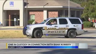 Horry County police take bank robbery suspect into custody near Little River