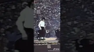 Michael jackson Superbowl performance (Billie Jean)