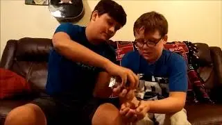 The Rumfelt Broz Try Munchbox mini, Liam Lost a tooth!!