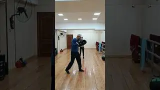 ДВИЖЕНИЕ НОГ И РУК. #boxing #sports #shorts #бокс #бойстенью #boksmashqlari #mashqlar #trenirovka