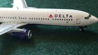 Gemini Jets comparison: Delta 737-900ER and 757-200.