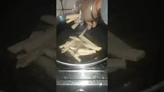 Aaj maine ghar par banaye french fries 🍟 #shorts #vlog #minivlog