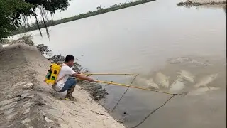 Expert Tunnel Fishing Technique – Giant Haul Inside the Drain!