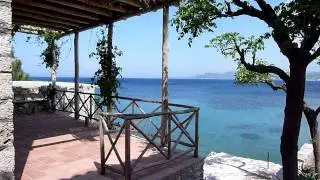 30 seconds Samos: view to the sea from Avlakia