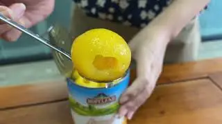 Sweet and delicious lemon loquat tea
