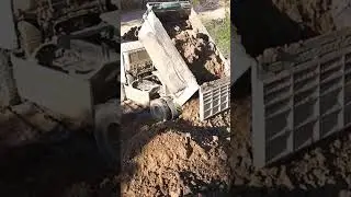 Dump Trucks Unloading Land 2938#shorts