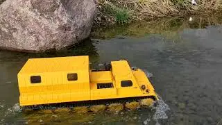 GAZ-34039 RC model 1/10 on water. Модель ГАЗ-34039 на воде