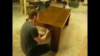 parsons table opening and closing.MOV