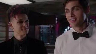 Magnus & Alec || Halo