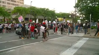 Business owners discuss protest and damage