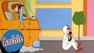 Riverdale Grand Prix | Archie&rsquo;s TV Funnies | Funny Retro Cartoons