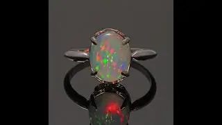 14K White and Rose Gold Opal Cabochon Opal Ring 2.49 Carats